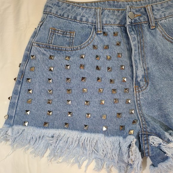 Silver Studded High Waisted Festival Denim Shorts NWOT - Picture 2 of 12